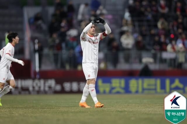 ​부천FC, 창단 이후 첫 K리그1 입성…바사니 '맹활약'